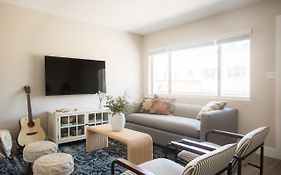 Seashore Suites By Avantstay